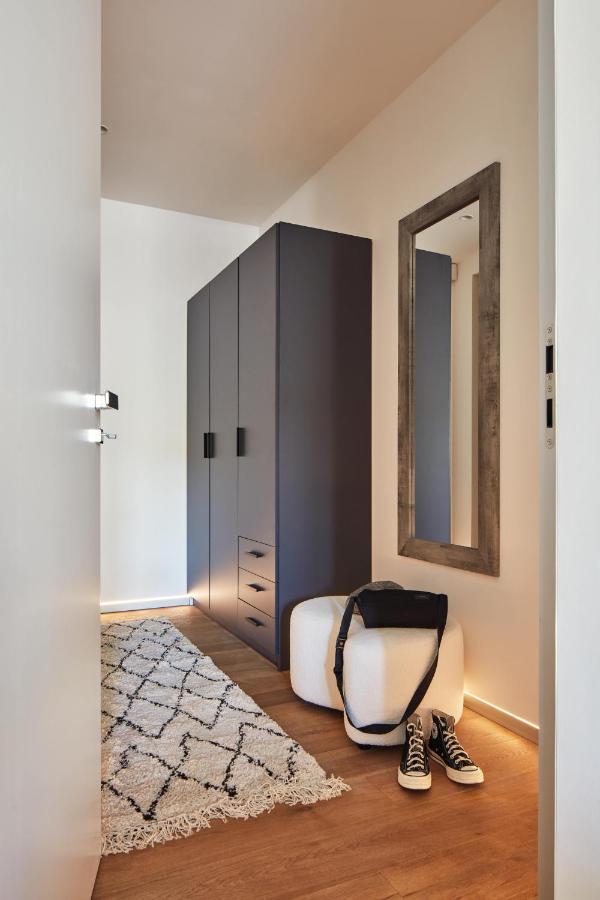 Prague Days - Stylish Apartments With Terrace - Parking - Quiet Area ภายนอก รูปภาพ