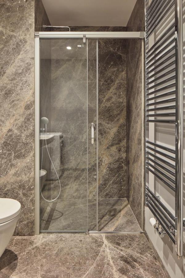 Prague Days - Stylish Apartments With Terrace - Parking - Quiet Area ภายนอก รูปภาพ