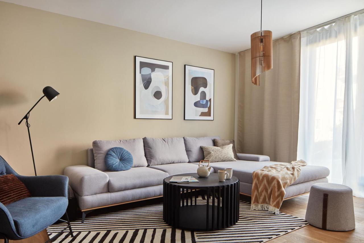 Prague Days - Stylish Apartments With Terrace - Parking - Quiet Area ภายนอก รูปภาพ